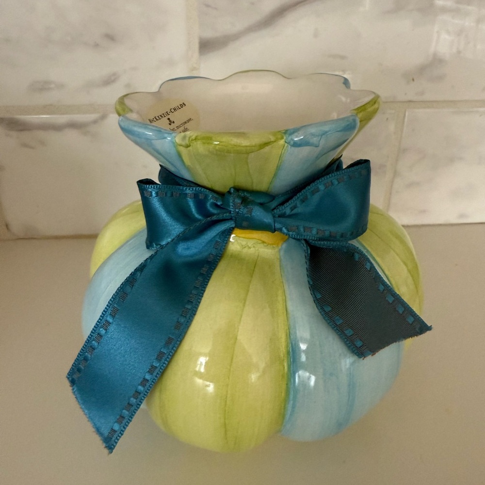 MacKenzie Childs Elegant Blue and Green fluted Ceramic Vase with Ribbon